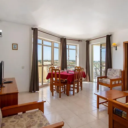 Apartmán Oura 14 A, Com Piscina